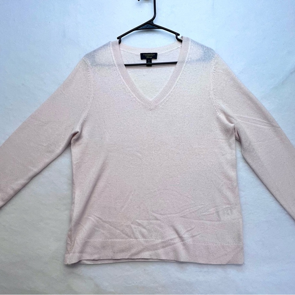 Charter Club 100% Cashmere Cream‎ V-Neck Sweater, Letter